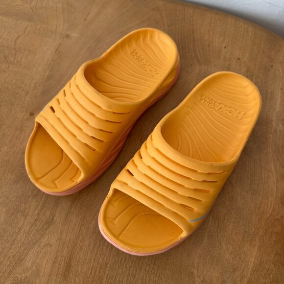 Hoka One One yellow ORA recovery slide sandal - Picture 2 of 4